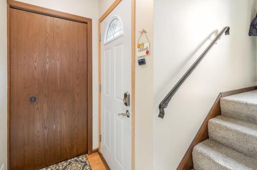 2488 Cobble Hill Alcove, C, Woodbury, MN 55125