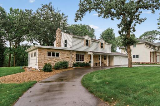 2685 Valley View Lane, Saint Paul, MN 55112