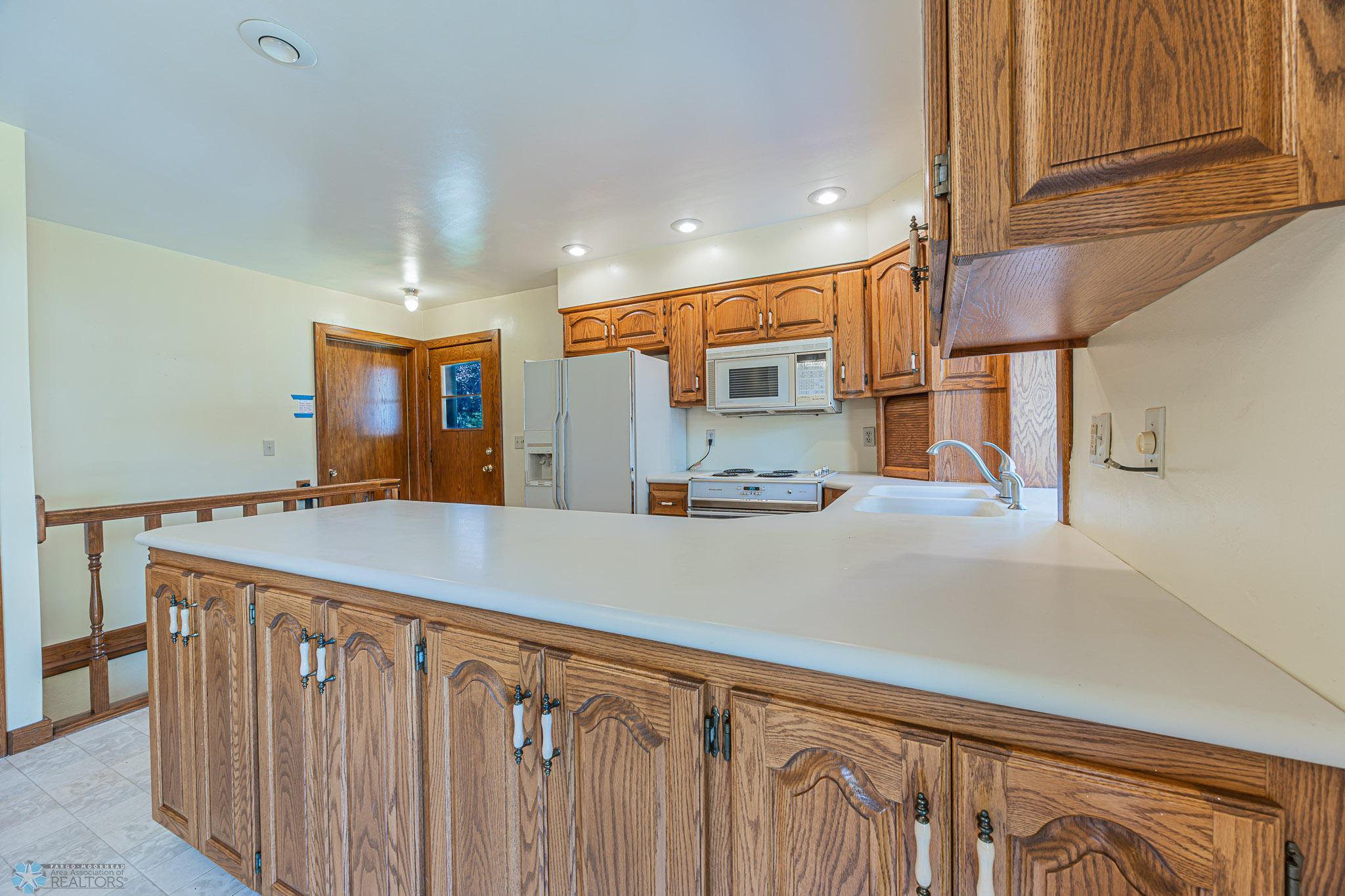 2012 7th St S, Moorhead, MN, 56560-7.jpg