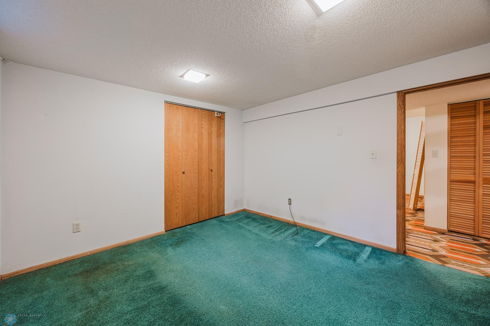 2012 7th St S, Moorhead, MN, 56560-30.jpg