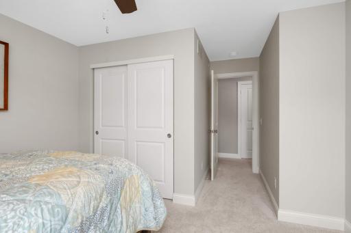18108 Glassfern Lane, Lakeville, MN 55044