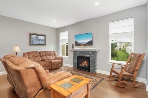 18108 Glassfern Lane, Lakeville, MN 55044