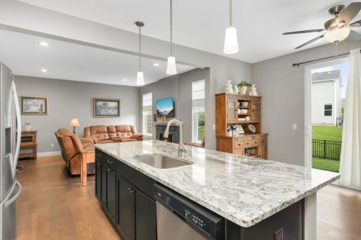 18108 Glassfern Lane, Lakeville, MN 55044