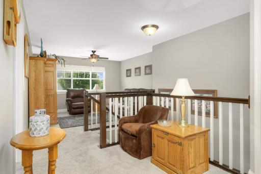 18108 Glassfern Lane, Lakeville, MN 55044