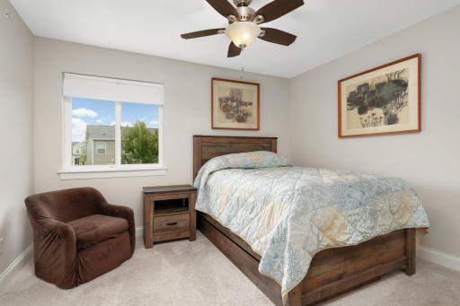 18108 Glassfern Lane, Lakeville, MN 55044