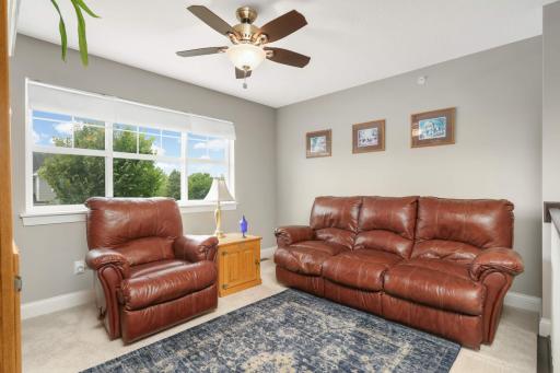 18108 Glassfern Lane, Lakeville, MN 55044