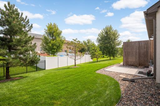 18108 Glassfern Lane, Lakeville, MN 55044