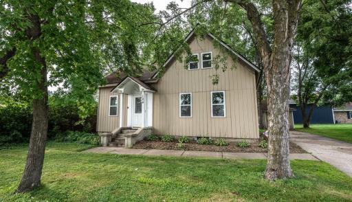 104 Spruce St Farmington MN-large-001-027-Front of Home-1500x864-72dpi.jpg