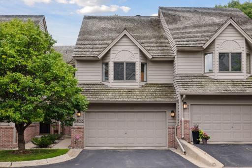 7406 Cahill Road, Edina, MN 55439