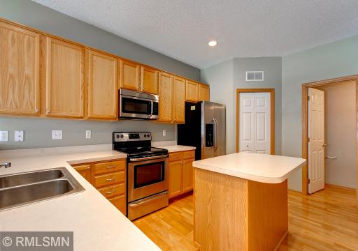19681 Meadowlark Way, 254, Farmington, MN 55024