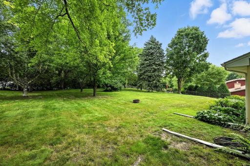 17640 24th Avenue N, Plymouth, MN 55447
