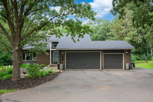 1911 Summit Drive, Saint Cloud, MN 56303