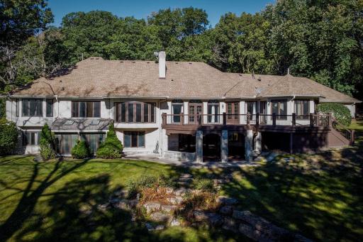 350 Ruann Road, Wayzata, MN 55391