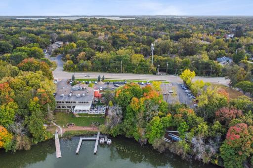 350 Ruann Road, Wayzata, MN 55391