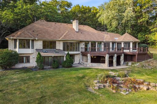 350 Ruann Road, Wayzata, MN 55391