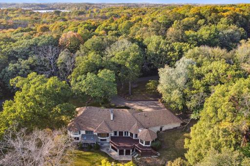350 Ruann Road, Wayzata, MN 55391