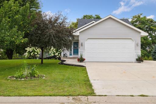 211 Alva Street, Waconia, MN 55387