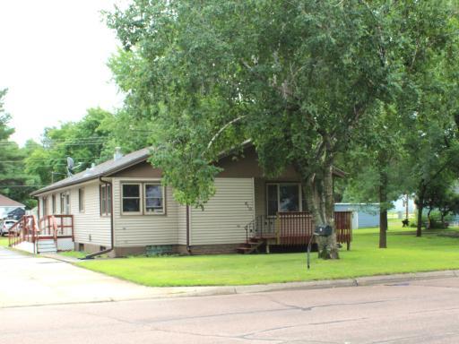 910 6th Street NE, Little Falls, MN 56345