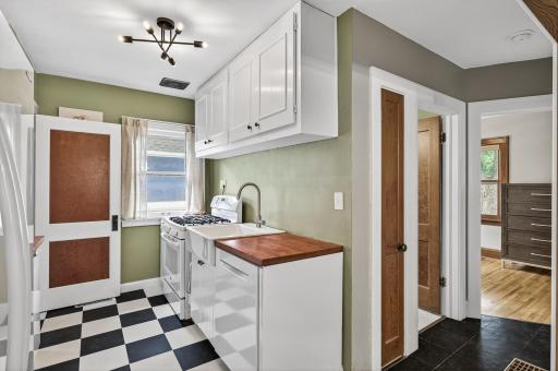 1609 Huron Street, Saint Paul, MN 55108