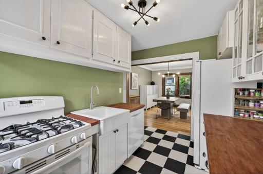 1609 Huron Street, Saint Paul, MN 55108