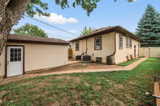 1609 Huron Street, Saint Paul, MN 55108