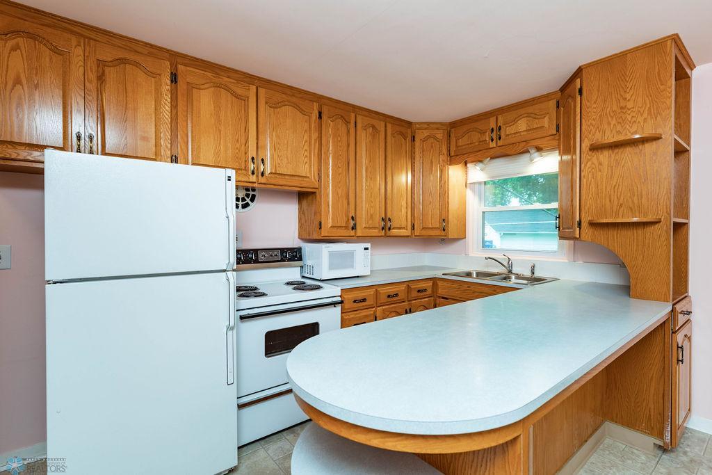 Kitchen peninsula