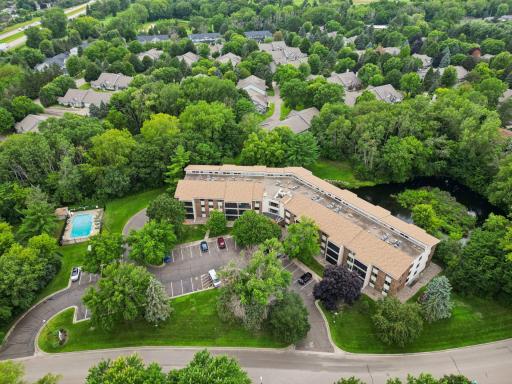 Lakewood Village Condo -highly convenient location to freeways, shopping, golf courses and so much more!