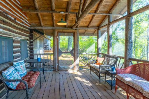 23x12 screened in porch