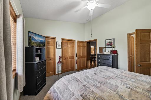 15583 83rd Street NE, Elk River, MN 55330