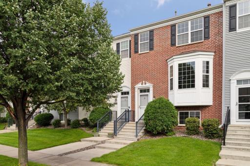 1508 Savanna Drive, Shakopee, MN 55379
