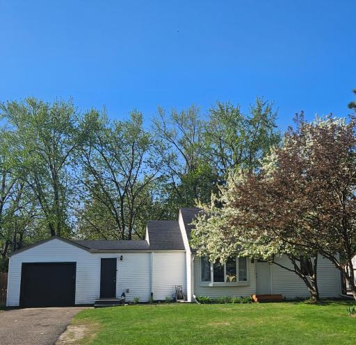 2206 Lambert Avenue, Saint Paul, MN 55112