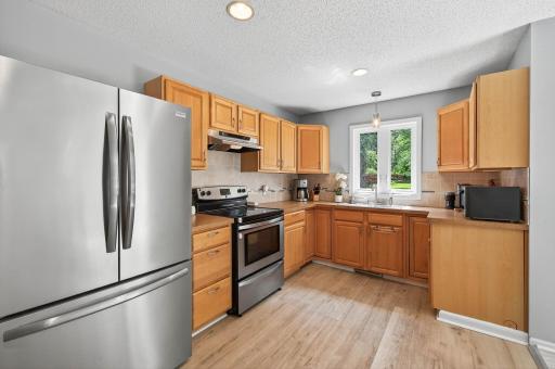 2206 Lambert Avenue, Saint Paul, MN 55112