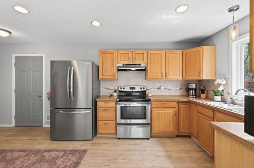 2206 Lambert Avenue, Saint Paul, MN 55112
