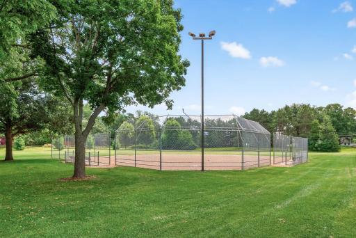 2206 Lambert Avenue, Saint Paul, MN 55112