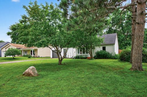 2206 Lambert Avenue, Saint Paul, MN 55112