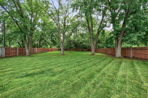 2206 Lambert Avenue, Saint Paul, MN 55112