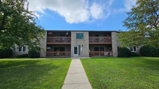 1210 Long Avenue, 202, Detroit Lakes, MN 56501