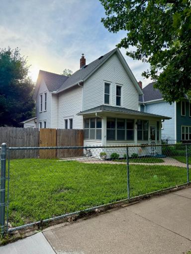 1275 Burr Street, Saint Paul, MN 55130