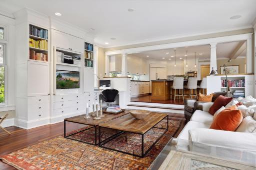 27 Circle W, Edina, MN 55436