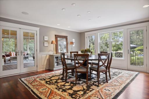 27 Circle W, Edina, MN 55436