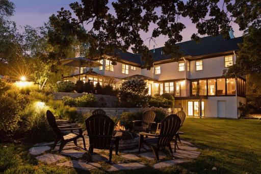27 Circle W, Edina, MN 55436