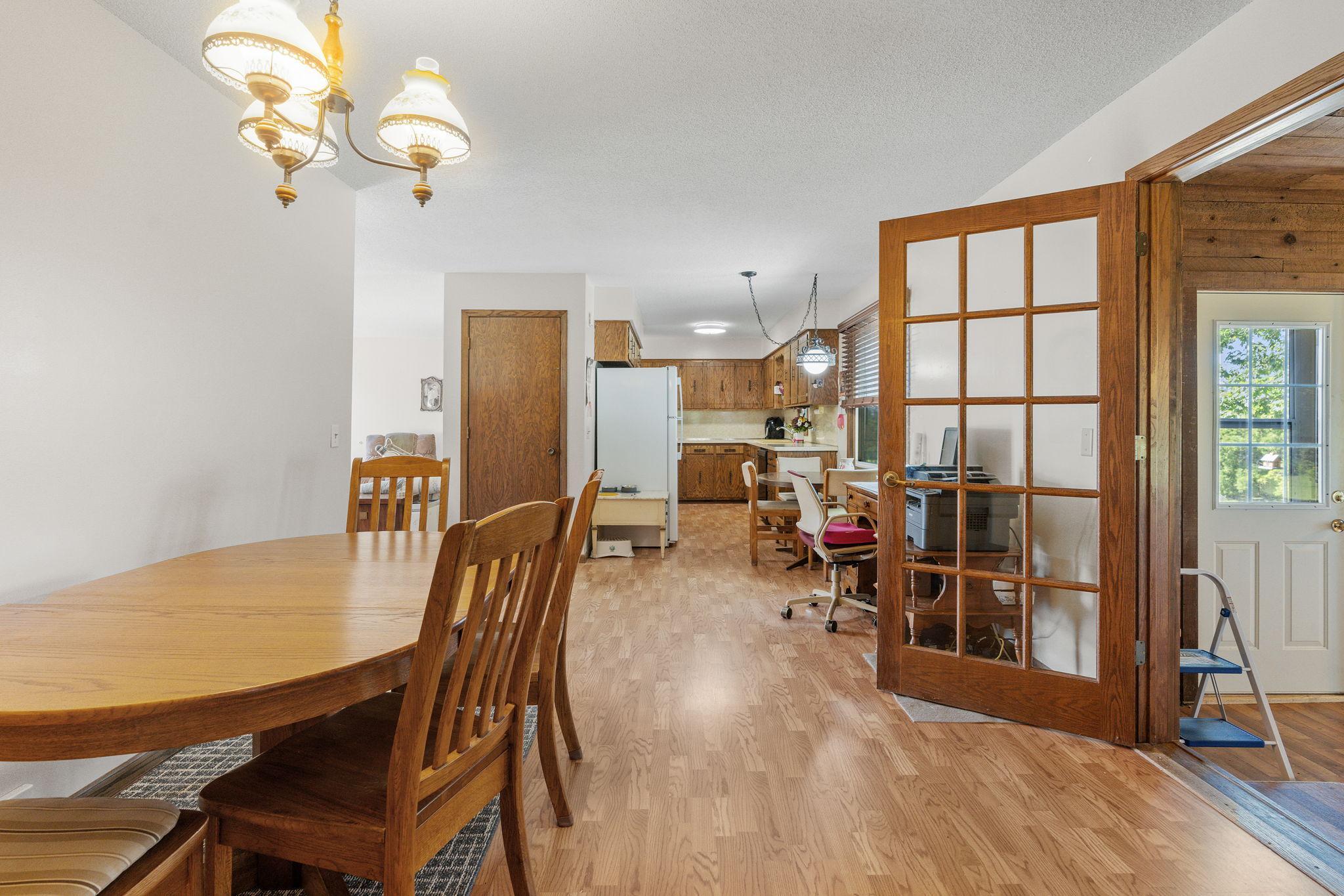 42-web-or-mls-9017 Trail Haven Rd-42.jpg