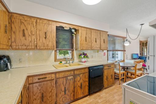 9017 Trail Haven Road, Hamel, MN 55340
