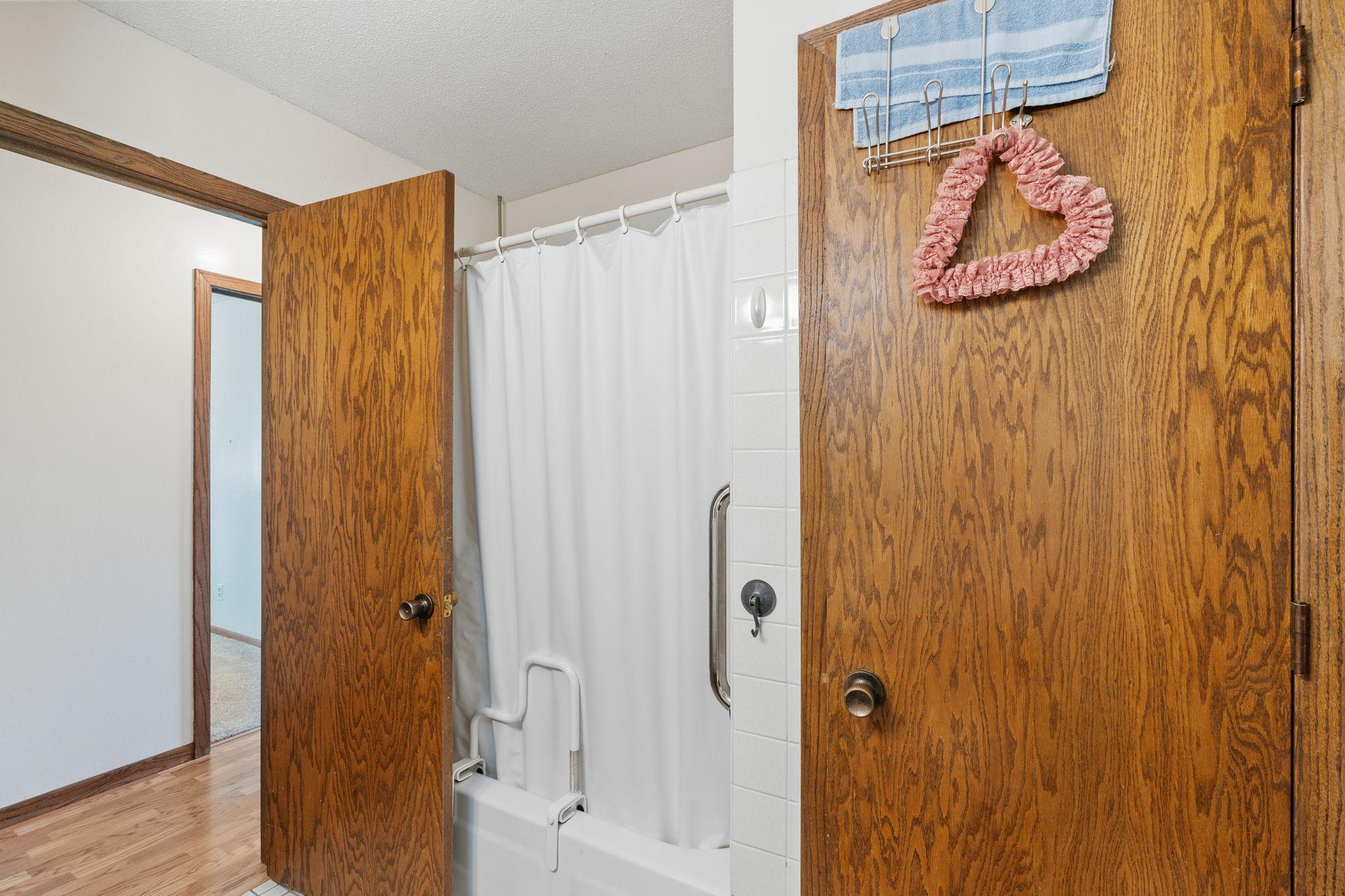 62-web-or-mls-9017 Trail Haven Rd-62.jpg