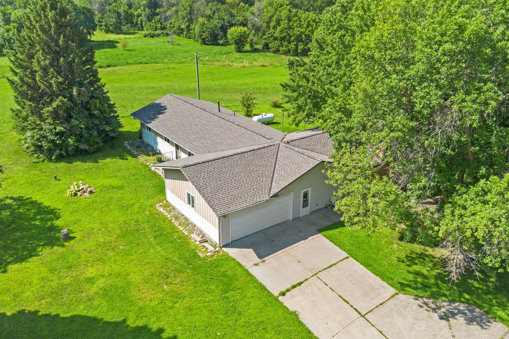 29-web-or-mls-9017 Trail Haven Rd-29.jpg