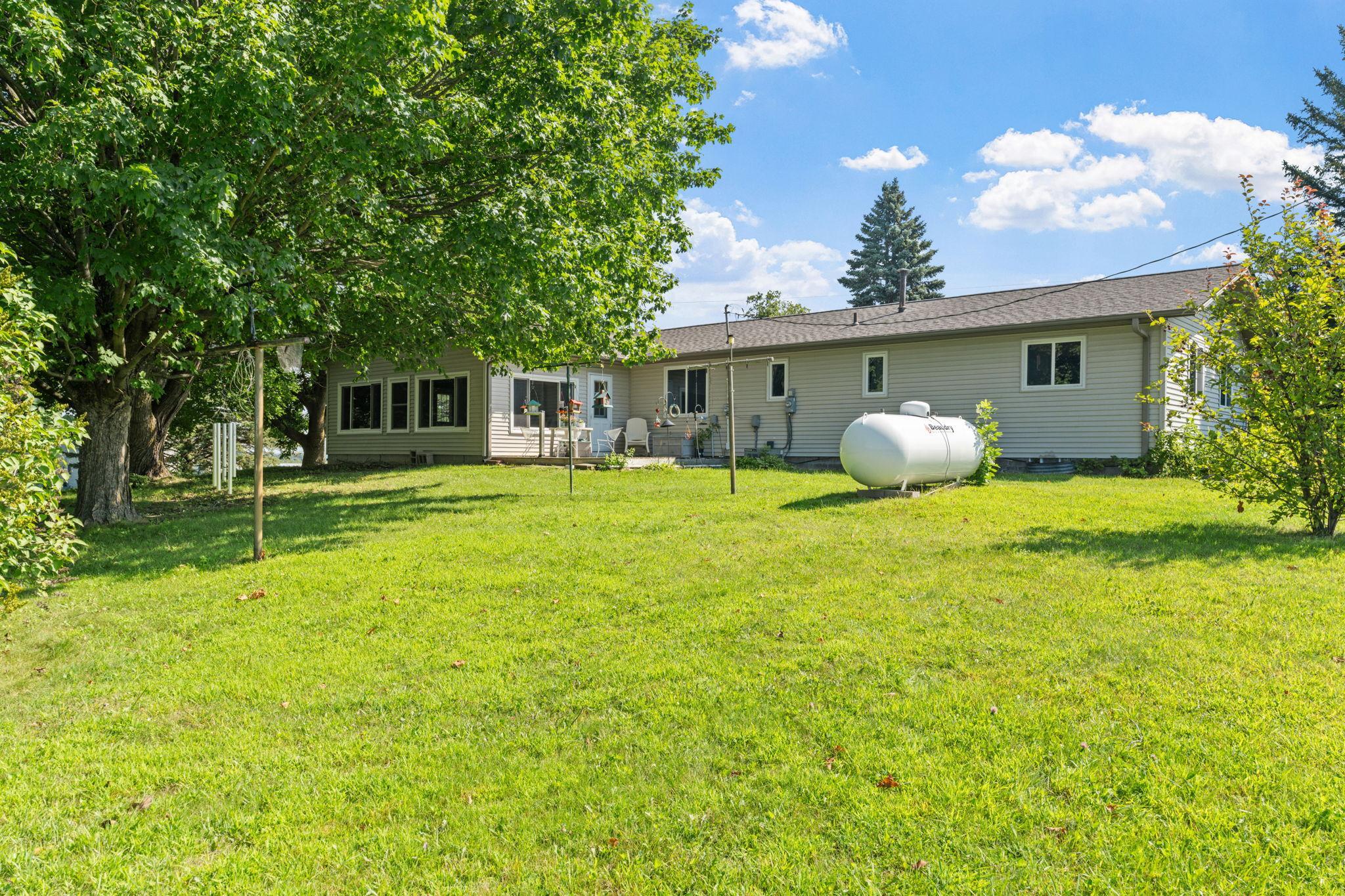 11-web-or-mls-9017 Trail Haven Rd-11.jpg