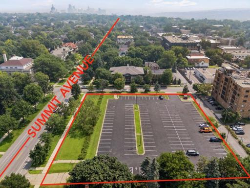 750 Summit Avenue, Saint Paul, MN 55105