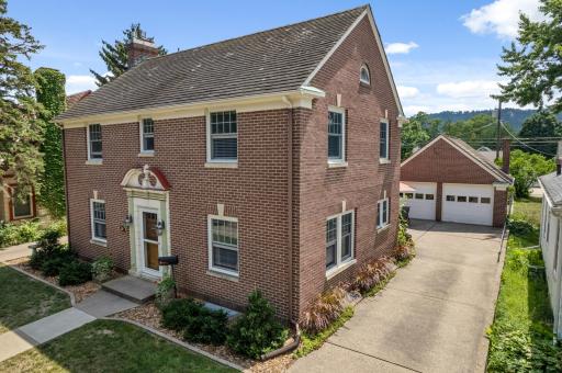 367 E King (9th) Street, Winona, MN 55987