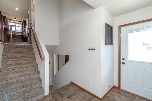 2132 ADMIRAL Drive W, West Fargo, ND 58078