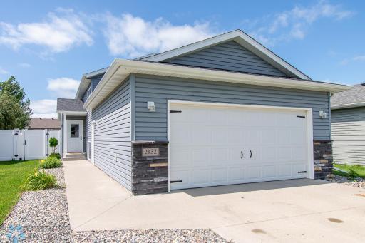 2132 ADMIRAL Drive W, West Fargo, ND 58078